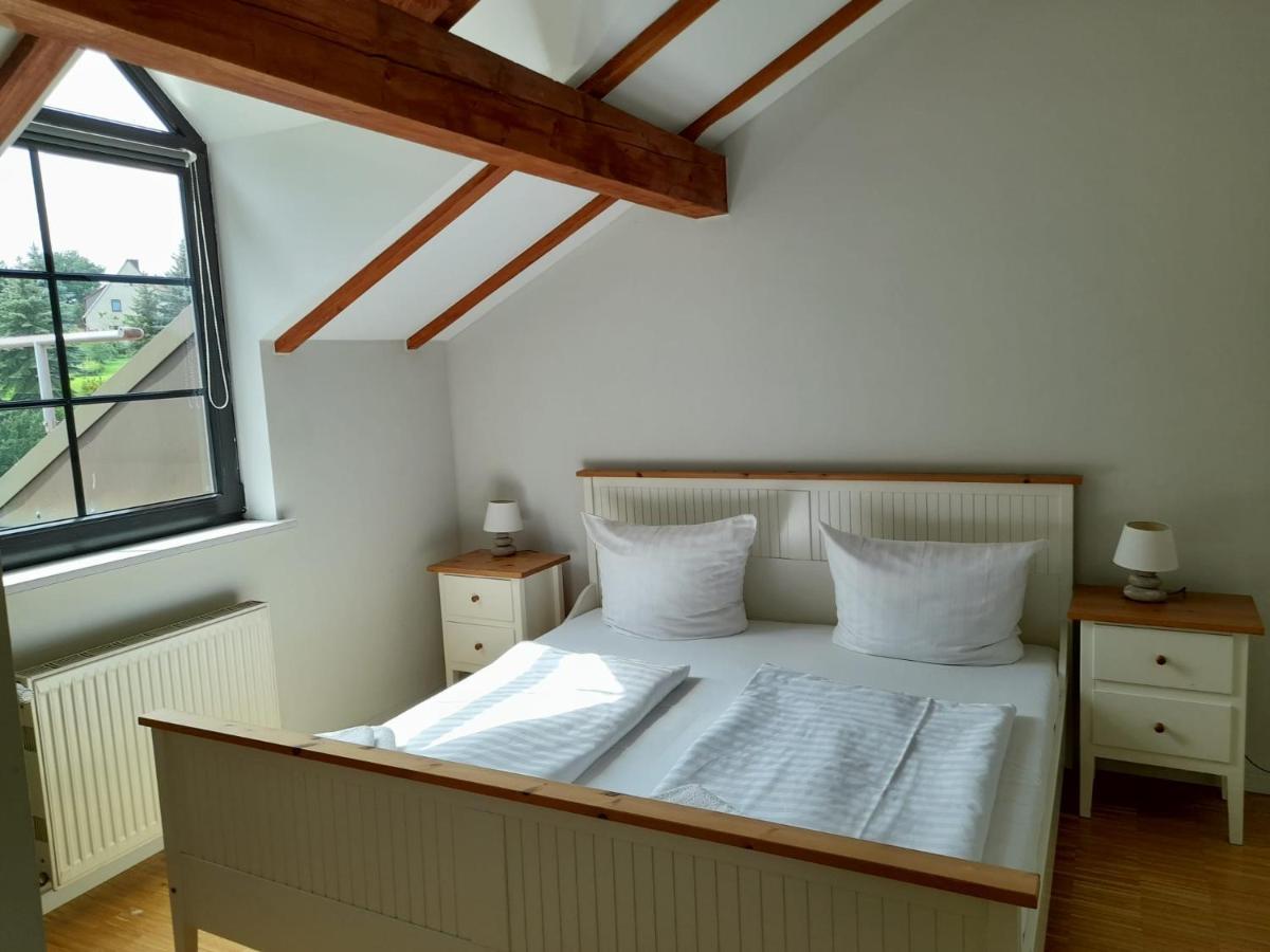 Hotel Am Kreischaer Park Luaran gambar